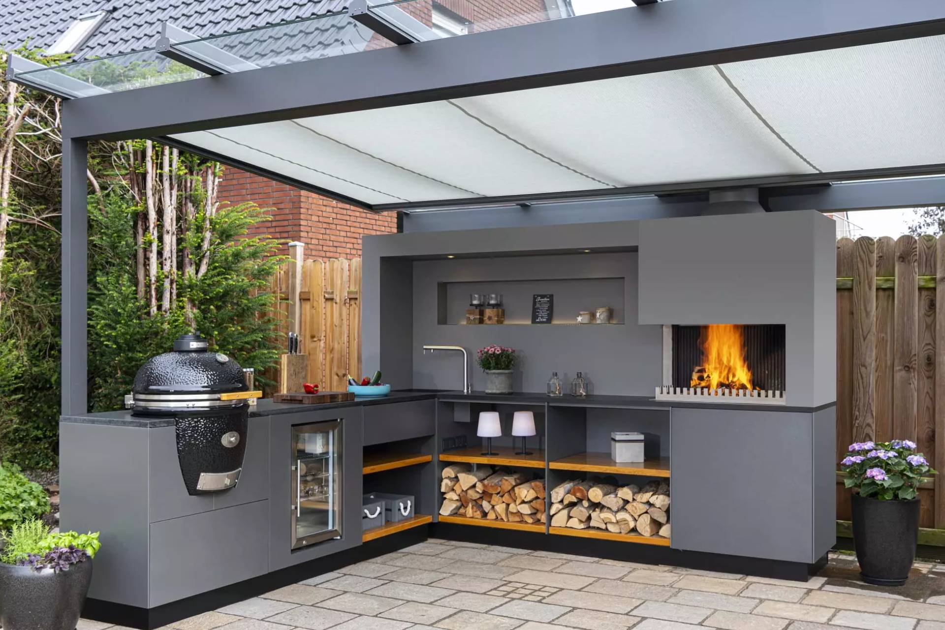 What Are Some Great Benefits Of Owning An Outdoor Kitchen?